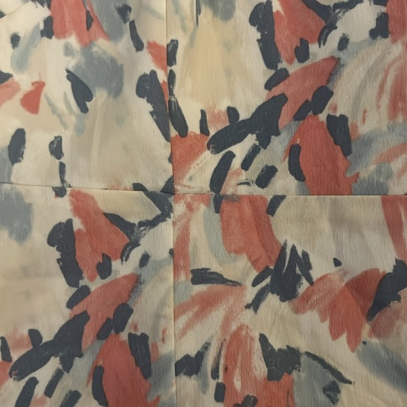 A&F Puff Sleeve Sweet Heart Crop Top - XL - Worn Once - Picture 2 of 4